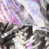 社交ダンス 衣装 トップス ブラウス パープル系 チャコットロイヤルダンス Chacott ROYAL DANCE フリル 日本製 紫 黒 白 上品 鮮やか 伸縮 ストレッチ 練習 レッスン パーティー かわいい イベント 葉っぱ柄 ホワイト系 ブラック系