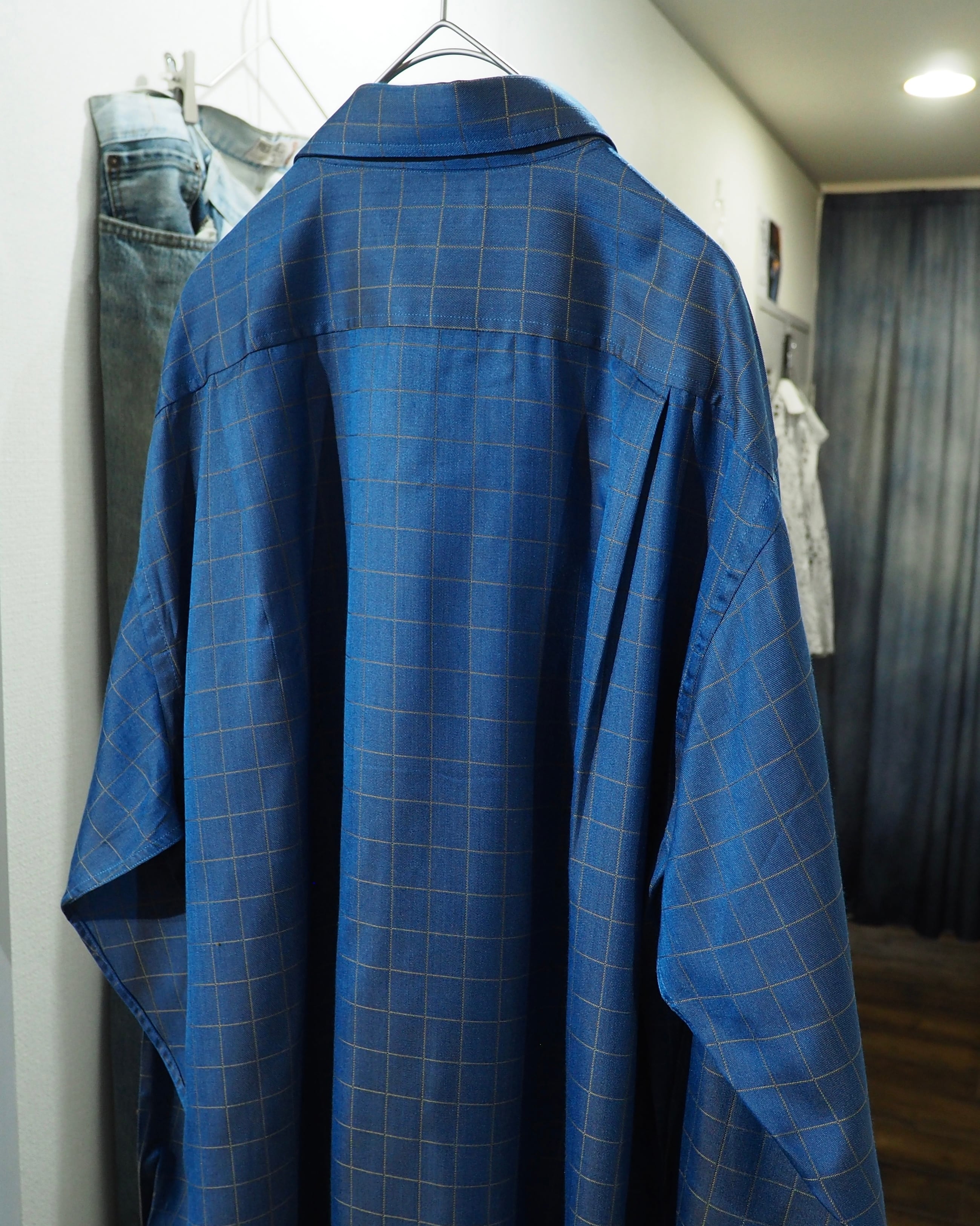 " LANVIN COLLECTION - Pure Silk " Beautiful Light Blue Color Vintage Dress Shirt