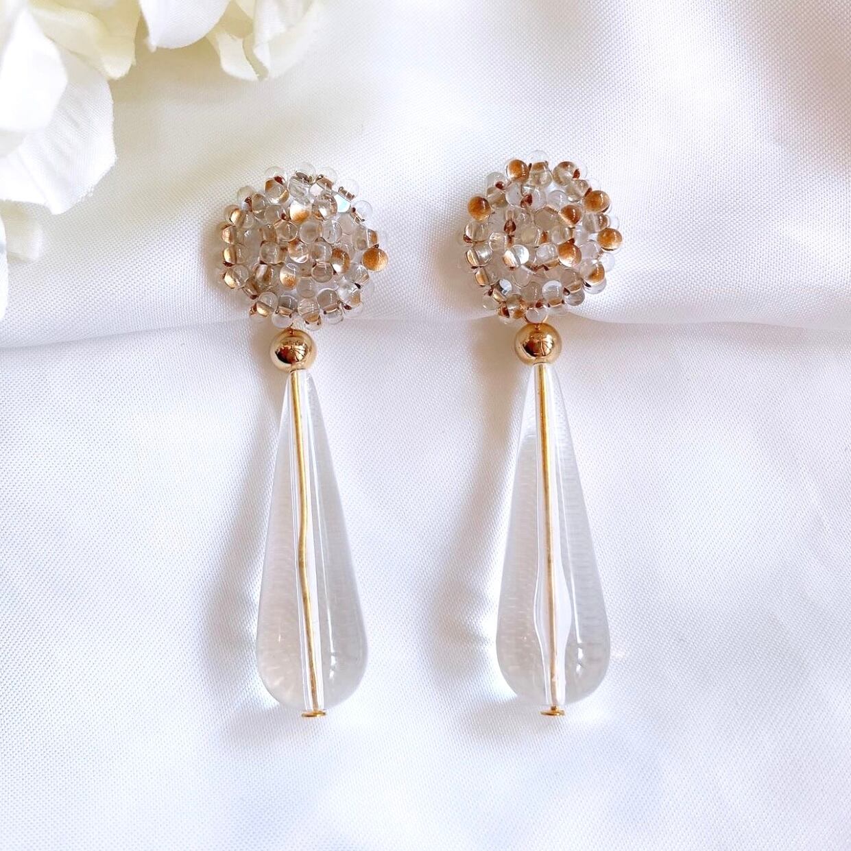 パール＆ラタン風ピアス ハンドメイド ラタン風ピアス パール ピアス 