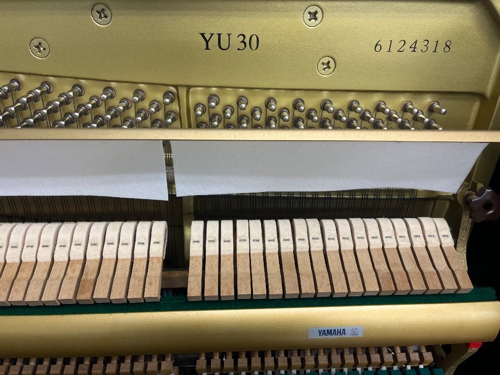 ☆78265【アップライトピアノ】YAMAHA YU30 ソフトランディング搭載