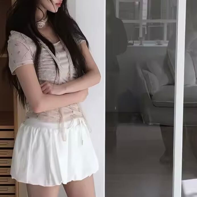 フラワーチョーカーシフォンTシャツ