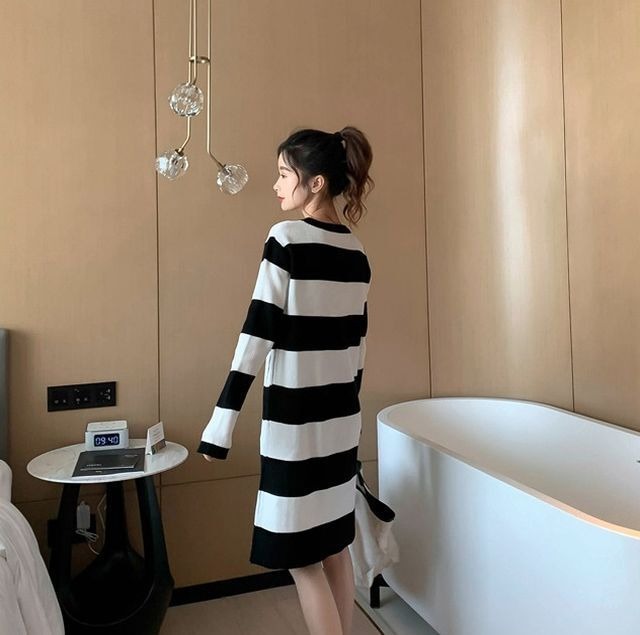 レディース ワンピース 秋冬 長袖 Uネックサイドジップアップボーダーワンピース ボーダー Iライン ひざ丈 サイドコンシャス ルーズ フェミニン ガーリー 大人ガーリー 大人カジュアル カジュアル 秋 冬 ブラック フリーサイズ Ukiukionepicec レディース ワンピース 秋冬 長袖 Uネックサイドジップアップボーダーワンピース ボーダー Iライン ひざ丈 サイドコンシャス ルーズ フェミニン ガーリー 大人ガーリー 大人カジュアル カジュアル 秋 冬 ブラック フリーサイズ Ukiukionepicec