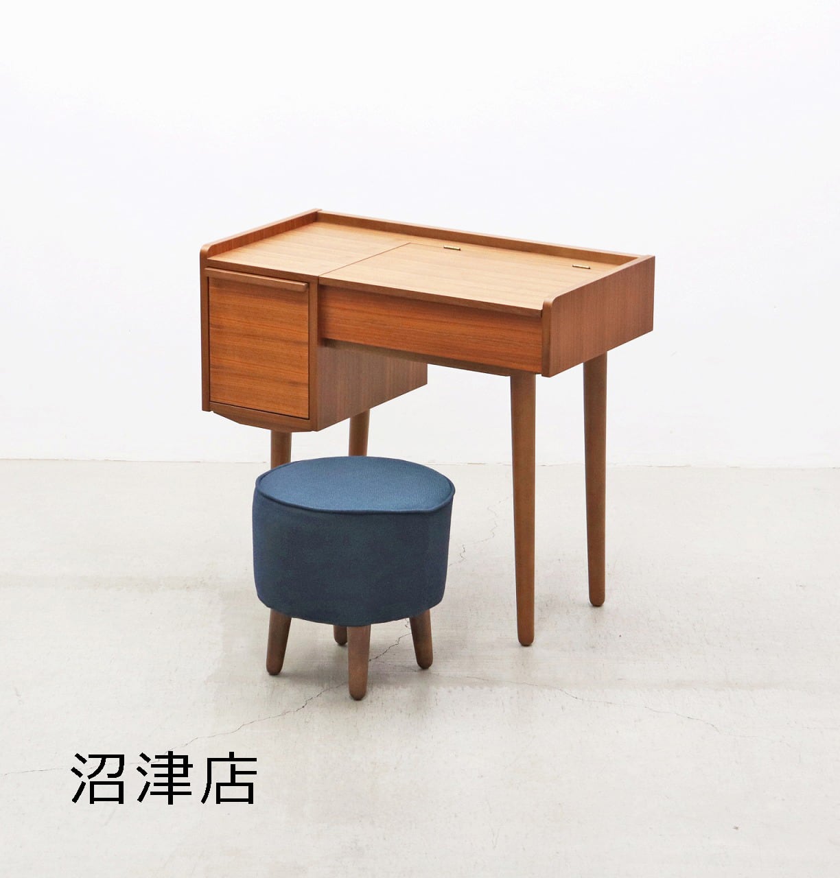 【沼津店】UNICO ウニコ ALBERO アルベロ ウォールナット ドレッサー オットマン セット 化粧台 デスク 机 モダン RCT17144