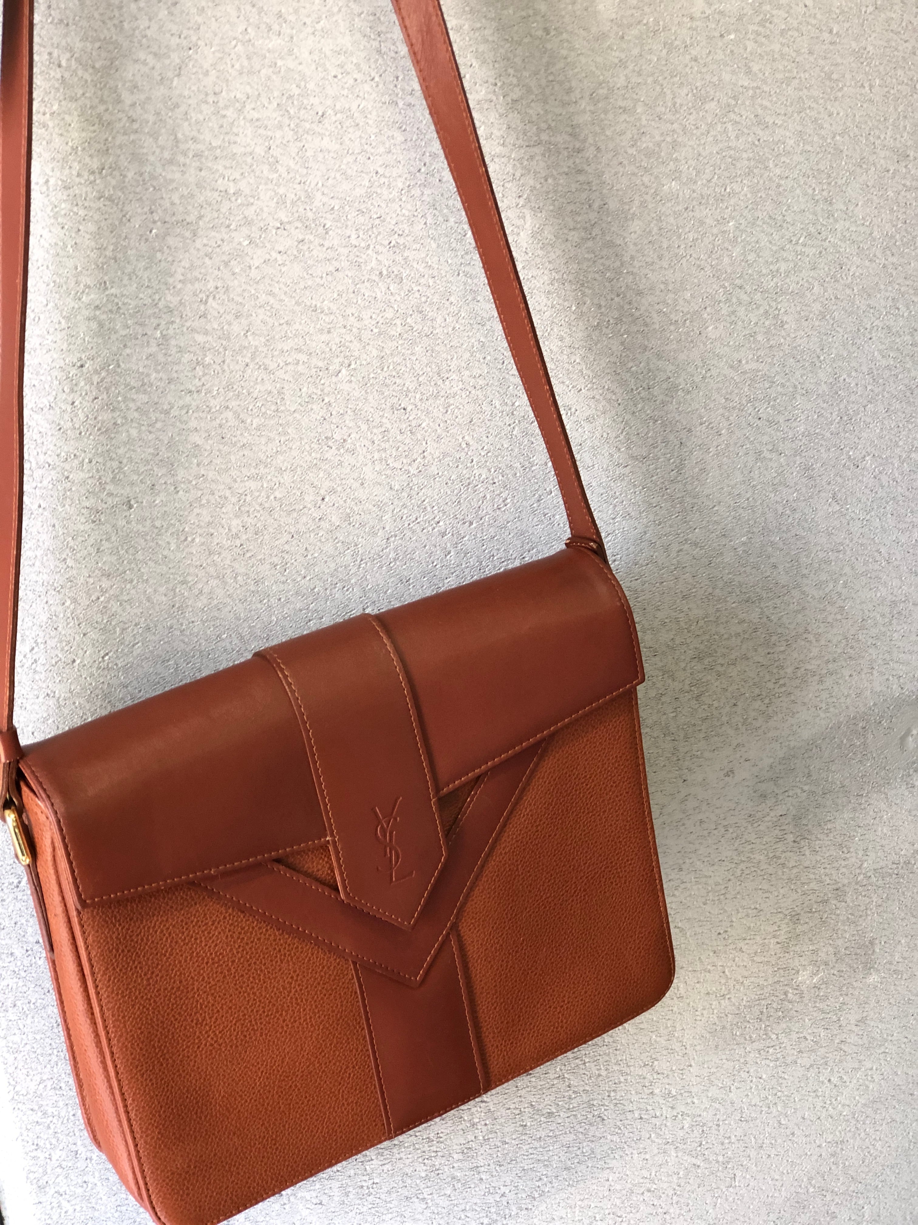 Yves Saint Laurent 　イヴ ・サンローラン　YSL型押し　レザー　ボックス　Yライン　ショルダーバッグ　ブラウン　 vintage　 ヴィンテージ　オールド　4pbhyv | VintageShop solo powered by BASE