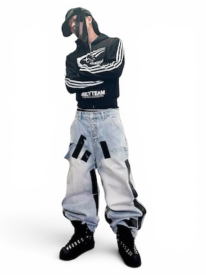 【RYE CHASIN】Duct-taped washed denim jeans