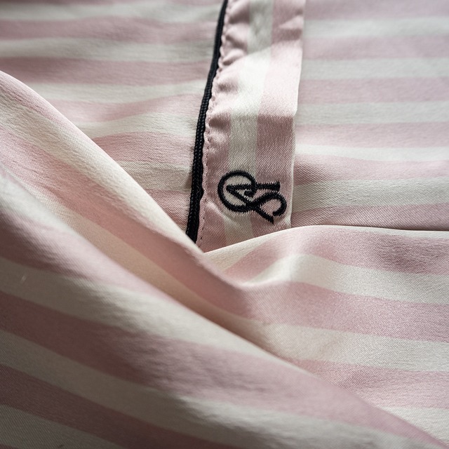 "Victoria's Secret" used Pijama shirt