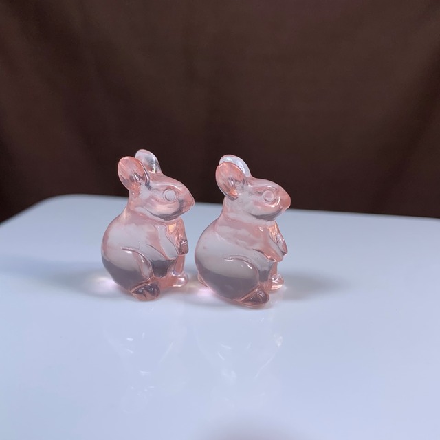 9.超透明☆モザンビーク産ローズクォーツ・うさぎさん