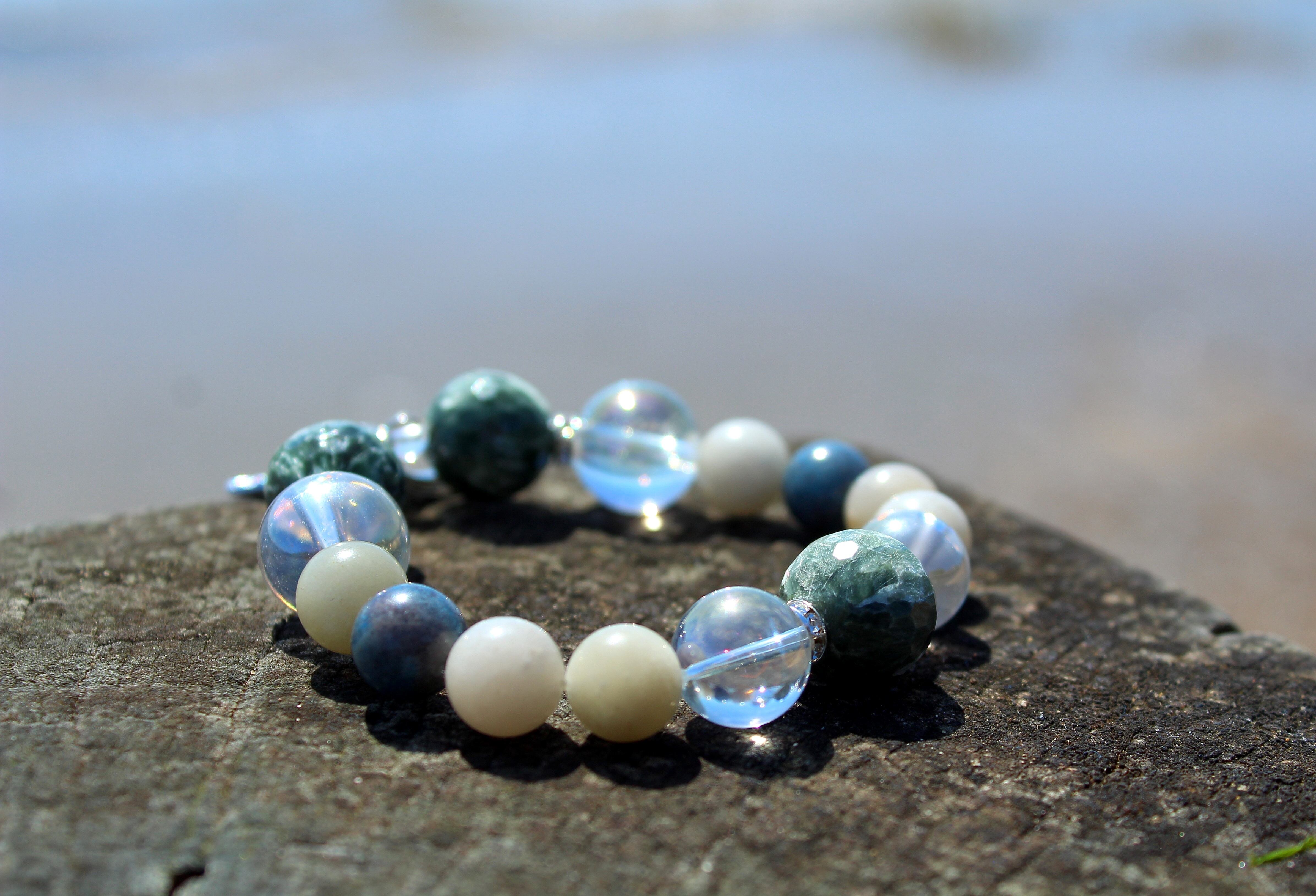 妖精の石で心身のバランスを整える/トロレアイト/パワーストーンブレスレッ/天然石 妖精の石で心身のバランスを整える/トロレアイト/パワースト