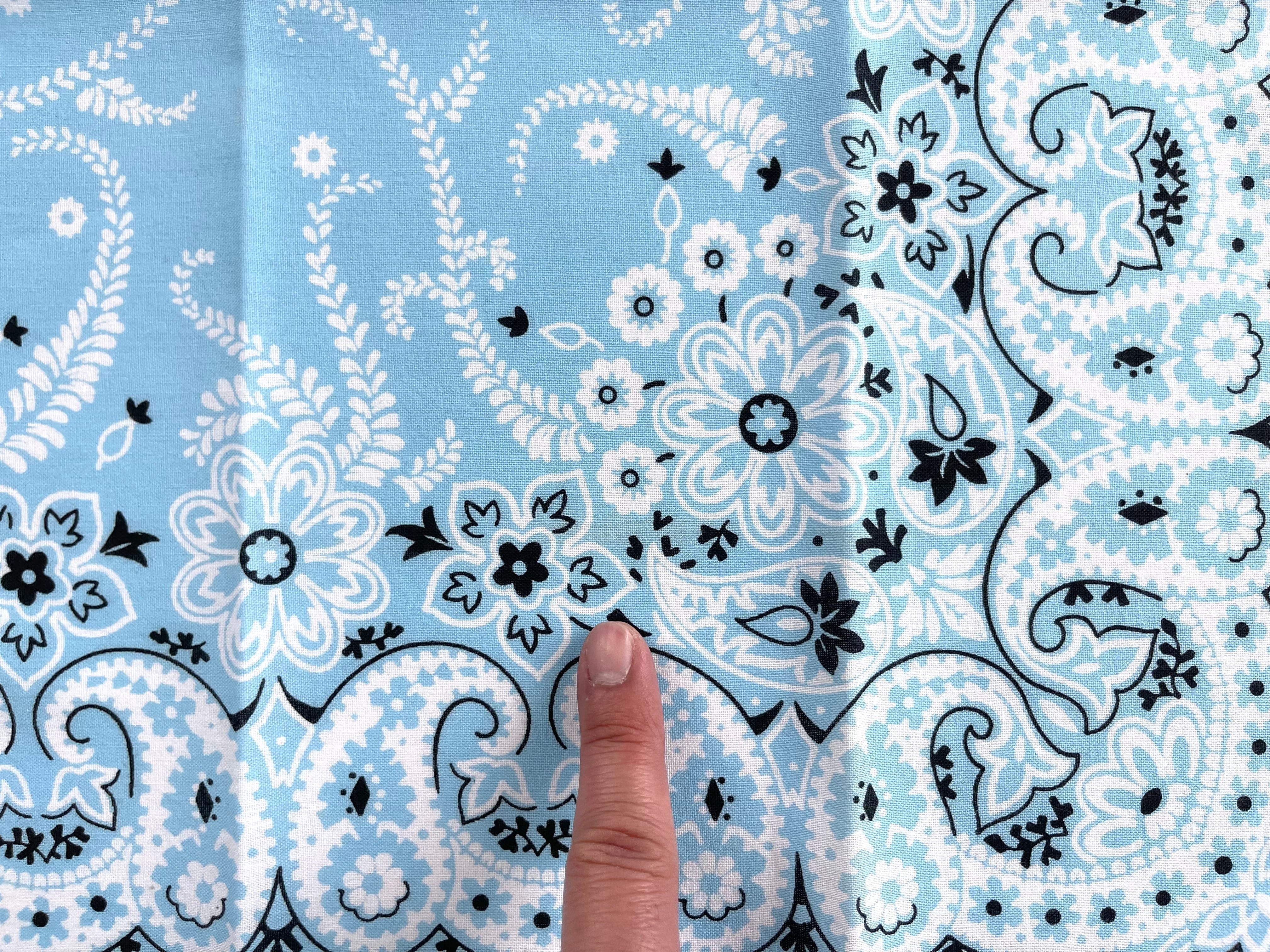 paisley】RN16429 ビンテージ バンダナ 水色 | swallows