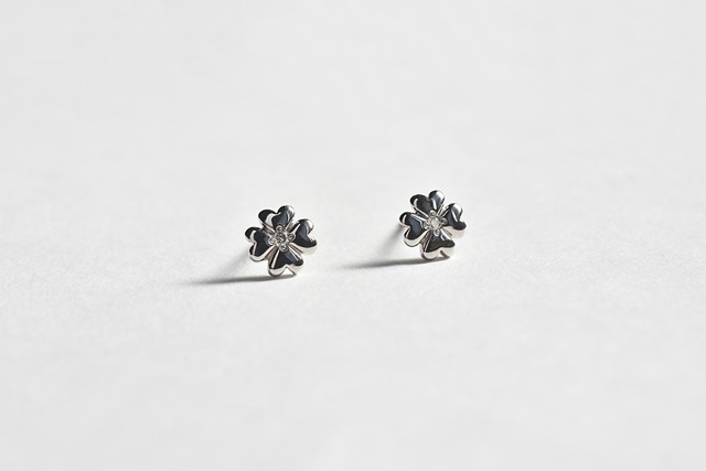 『 ハート&クローバー 』ピアス  / Pt900