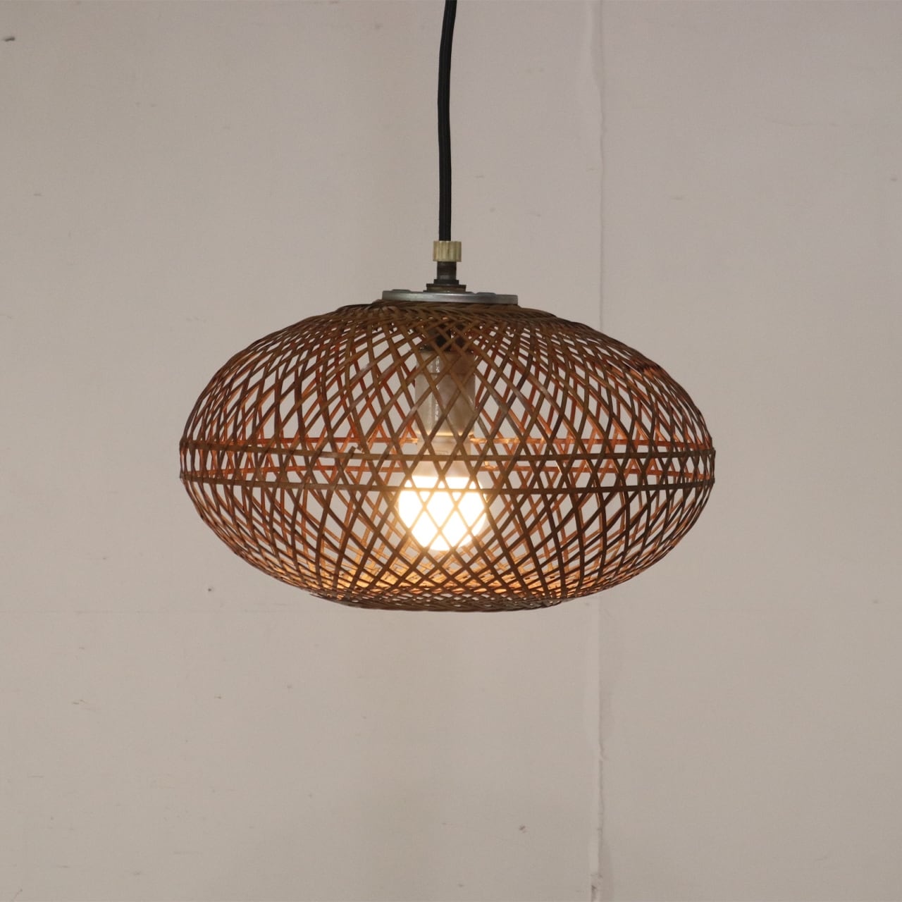 レトロ 竹細工 ペンダントランプ ライト 吊り下げ 照明 シェード 和