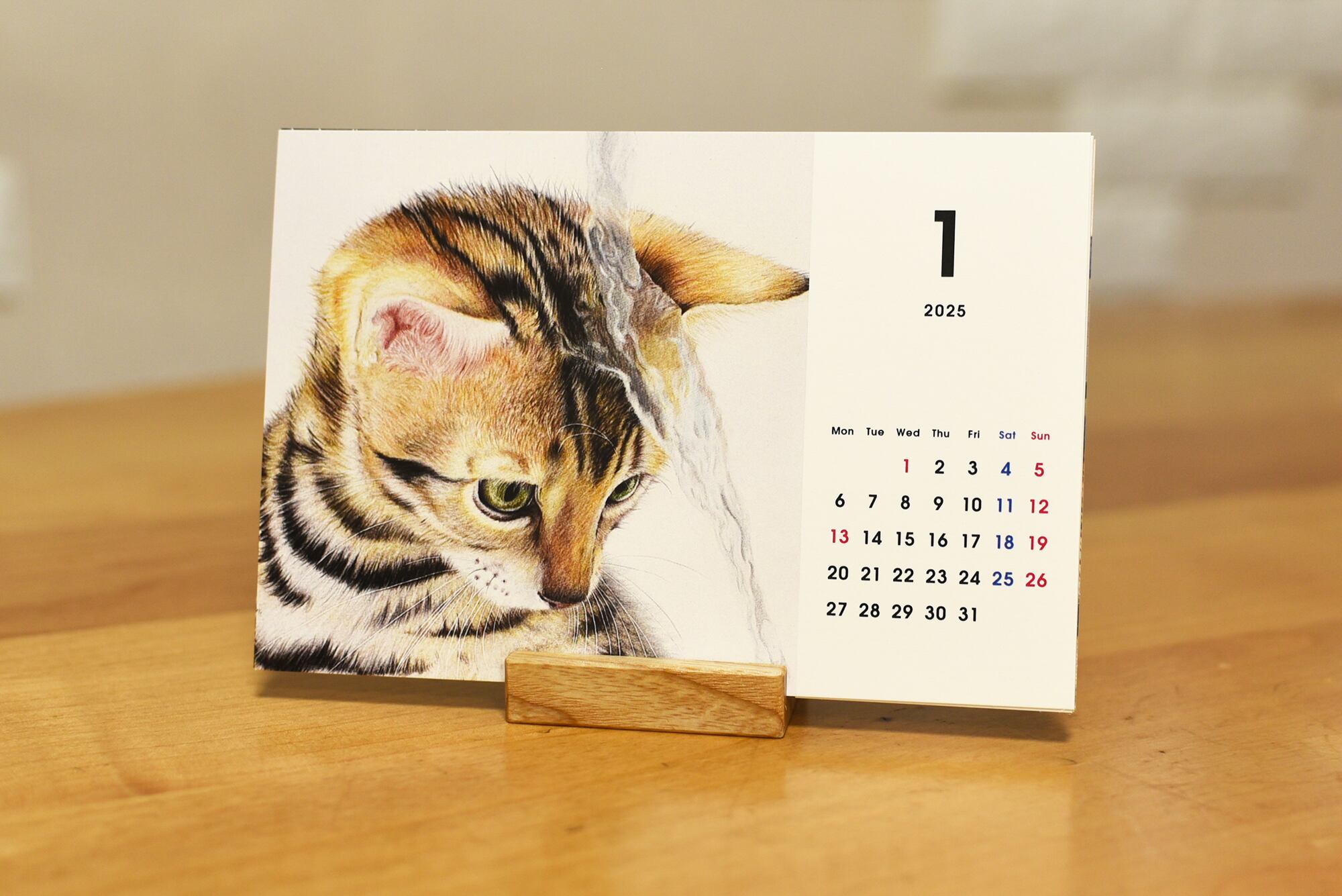 2025年ハガキサイズ卓上カレンダー