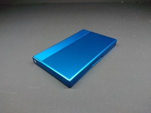 アルミニウム製名刺カードケース　ブルー色