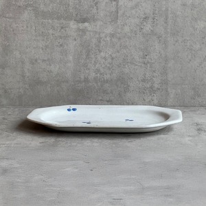 A2504　八角中皿 粉引さくらんぼ