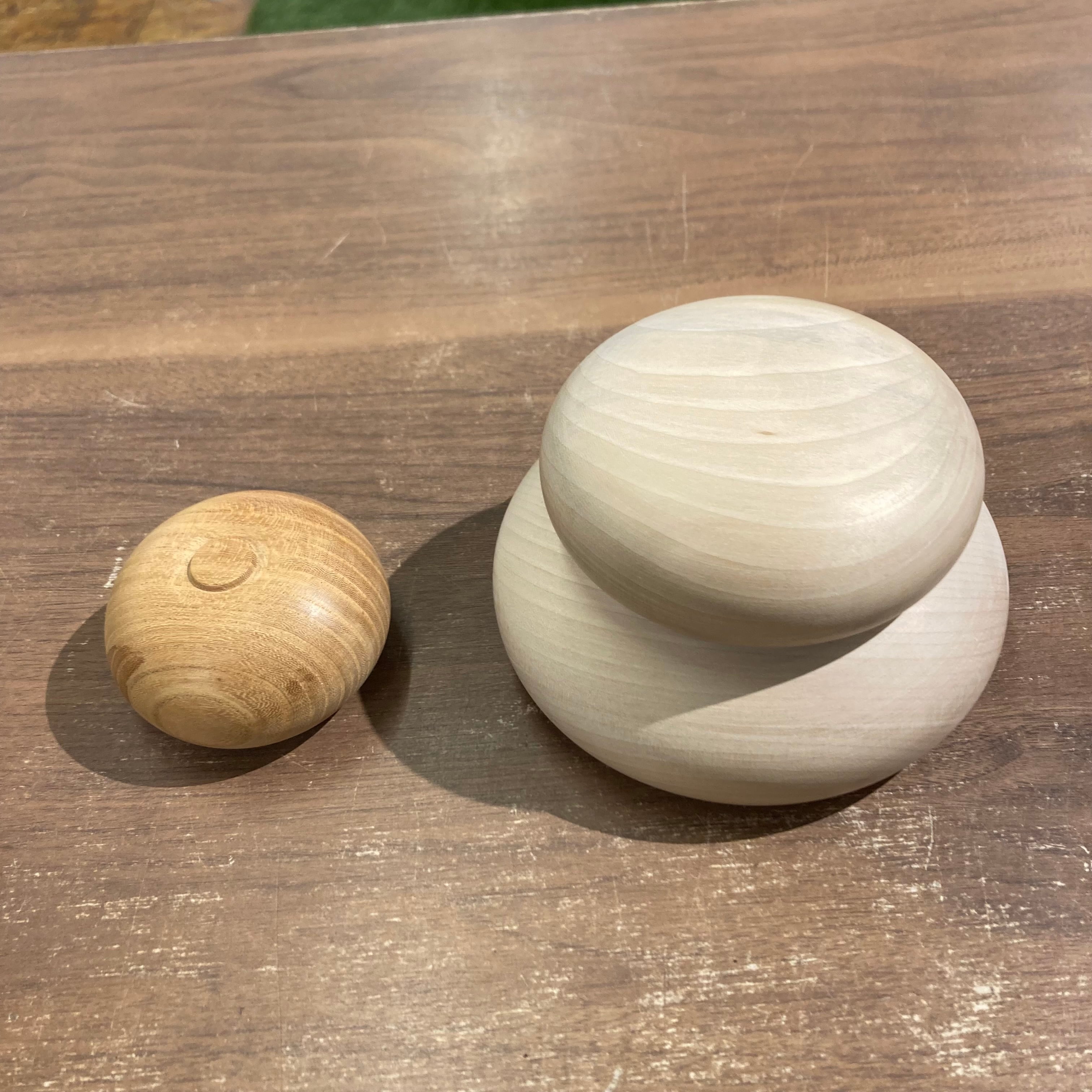 tivoli wood works / tivoli no okagami 木製鏡餅 | sotosotodays