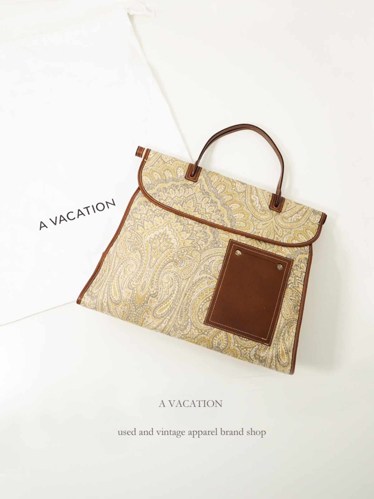 A VACATION （アヴァケーション） DUMBO ペイズリーフラップトート 