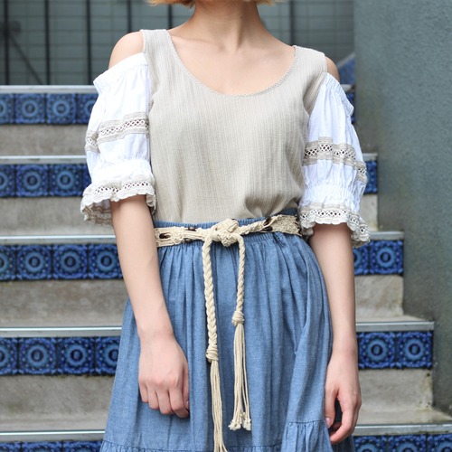 EU VINTAGE LANDHAUS EMBROIDERY DESIGN TYROLIAN BLOUSE/ヨーロッパ古着刺繍デザインチロリアンブラウス