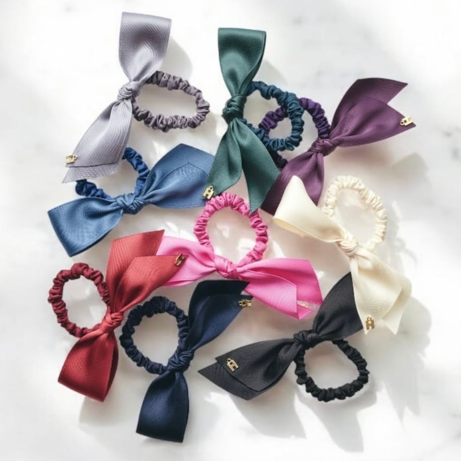 THE HANY Bijouxスパークルリボンバレッタ箱付き THE HANY Bijouxスパークルリボンバレッタ箱付き THE HANY