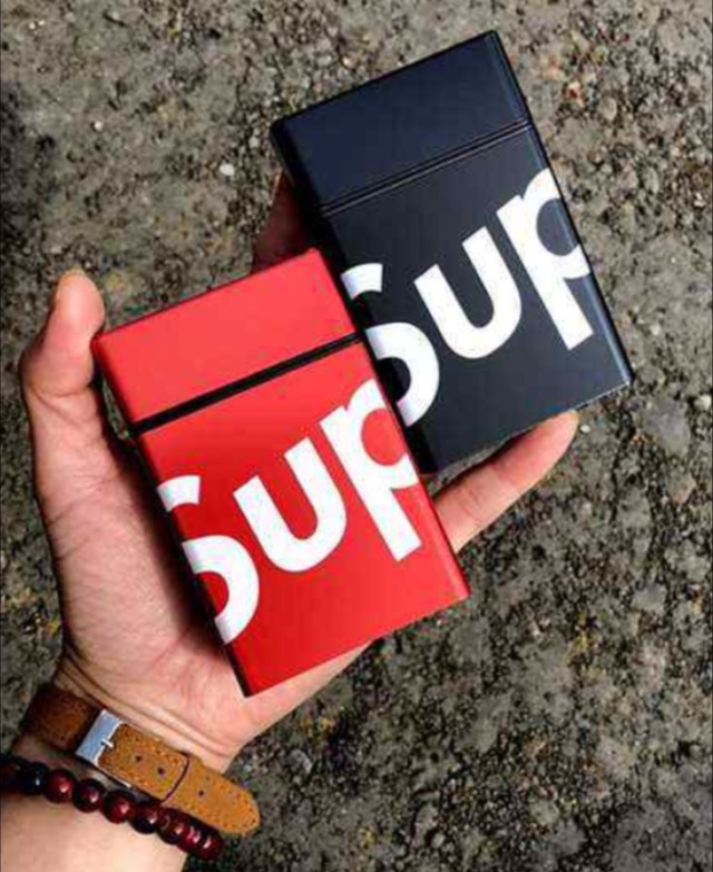 黒 ブラック 可愛い 新品 1点のみ 翌日到着 シガレットケース Super Stars 黒 ブラック 可愛い 新品 1点のみ 翌日到着 シガレットケース Super Stars