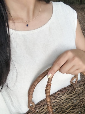 【おとぎ話の主人公のネックレス】ブルーサファイア×月桃