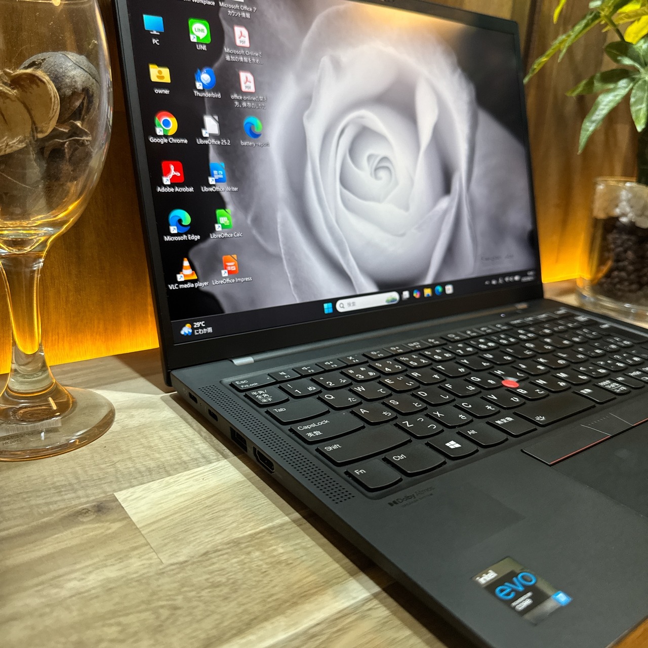 \ 公式ショップ限定価格❣️/ 極上品《ハイスペック》ThinkPad X1 Carbon Gen9 最高峰i7第11世代 SSD512GB ノートパソコン 安心サポート&3ヶ月保証付き