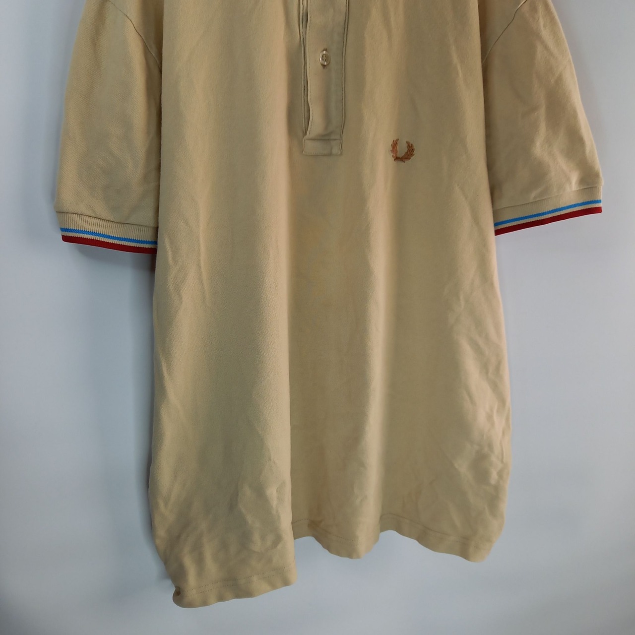 フレッドペリー　半袖ポロシャツ　襟ライン　刺繍ロゴ　ベージュ　ユーロ古着