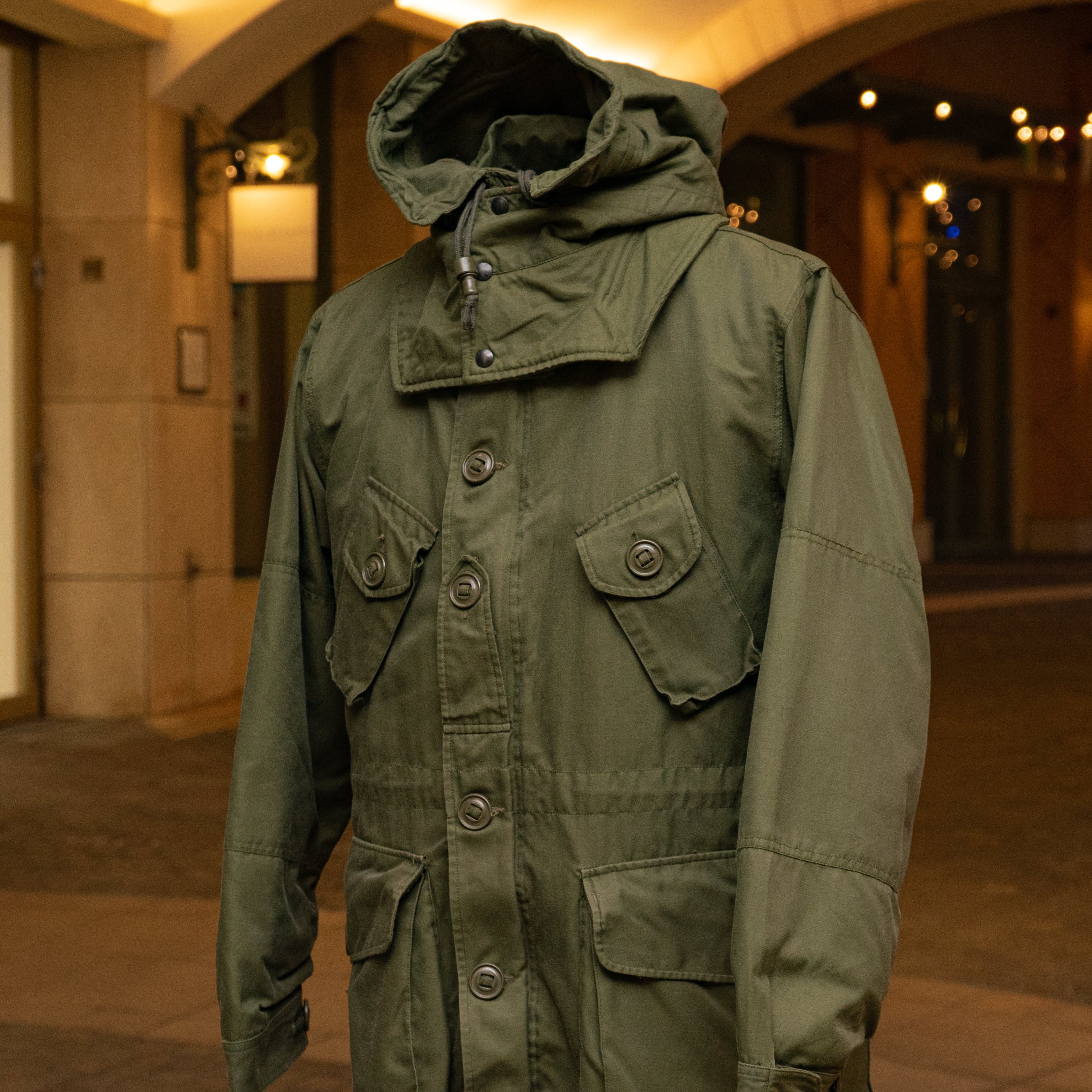 80's CANADIAN MILITARY EXTREME COLD WEATHER PARKA | STRAYSHEEP ONLINE