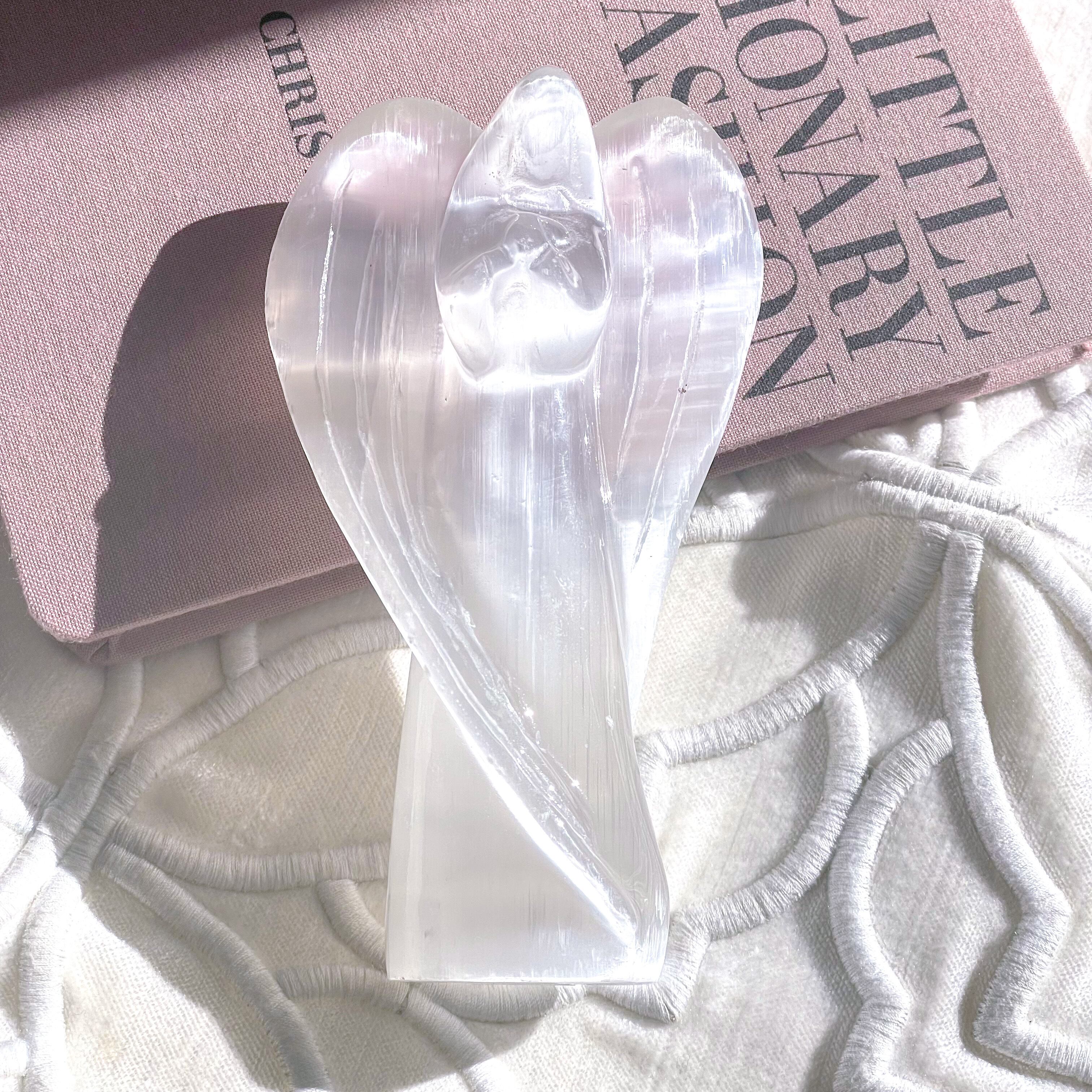 Selenite Angel ✧ セレナイト