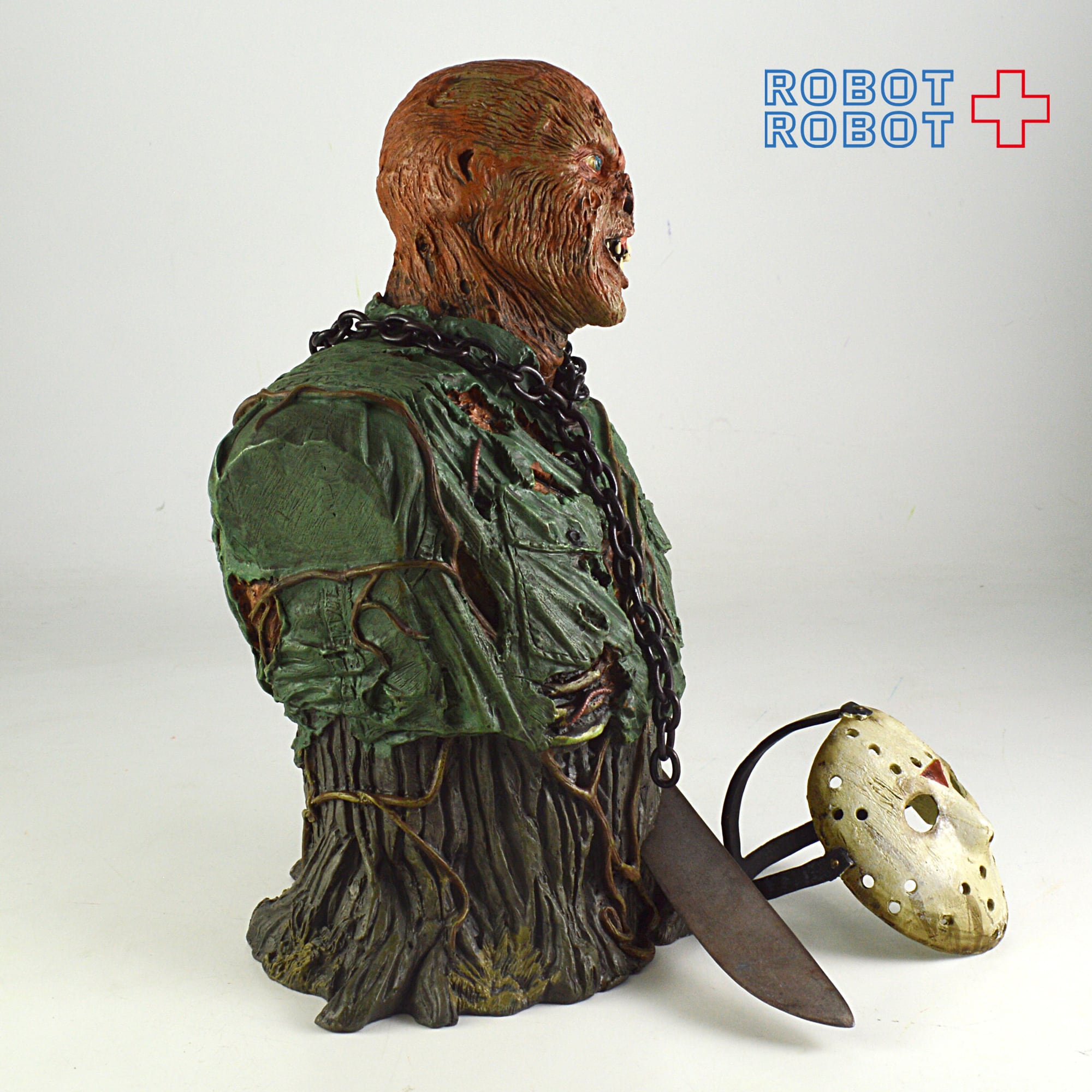 13日の金曜日 ジェイソン ライフサイズバスト 胸像 NECA 13日の金曜日 ジェイソン バストスタチュー | ROBOTROBOT