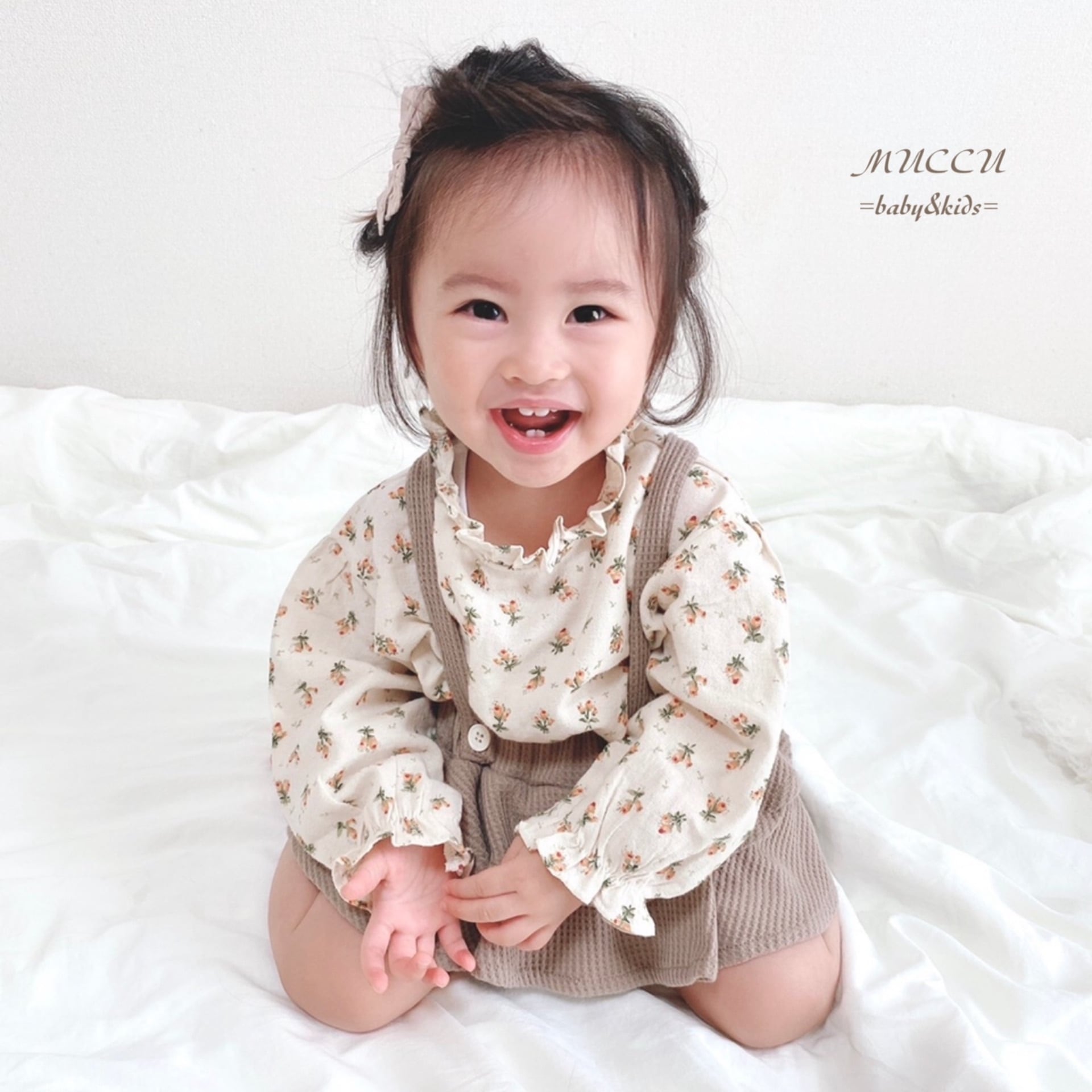 送料無料！【予約販売一部即納】可愛い♡ 花柄 フリル ロンパース 66cm