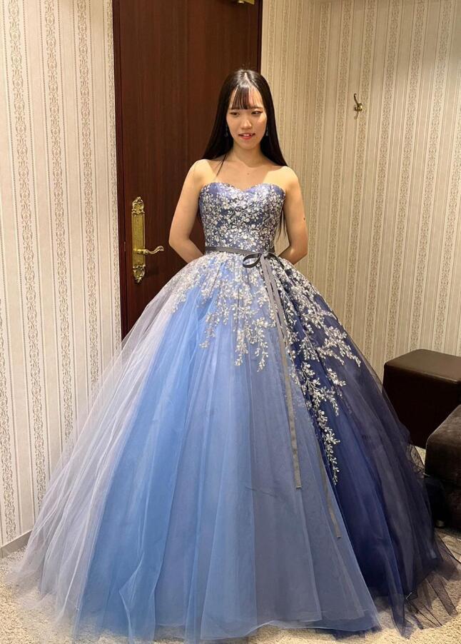 カラードレス 爽やかで優しいブルー リーフ刺繍 編み上げ レインボー  