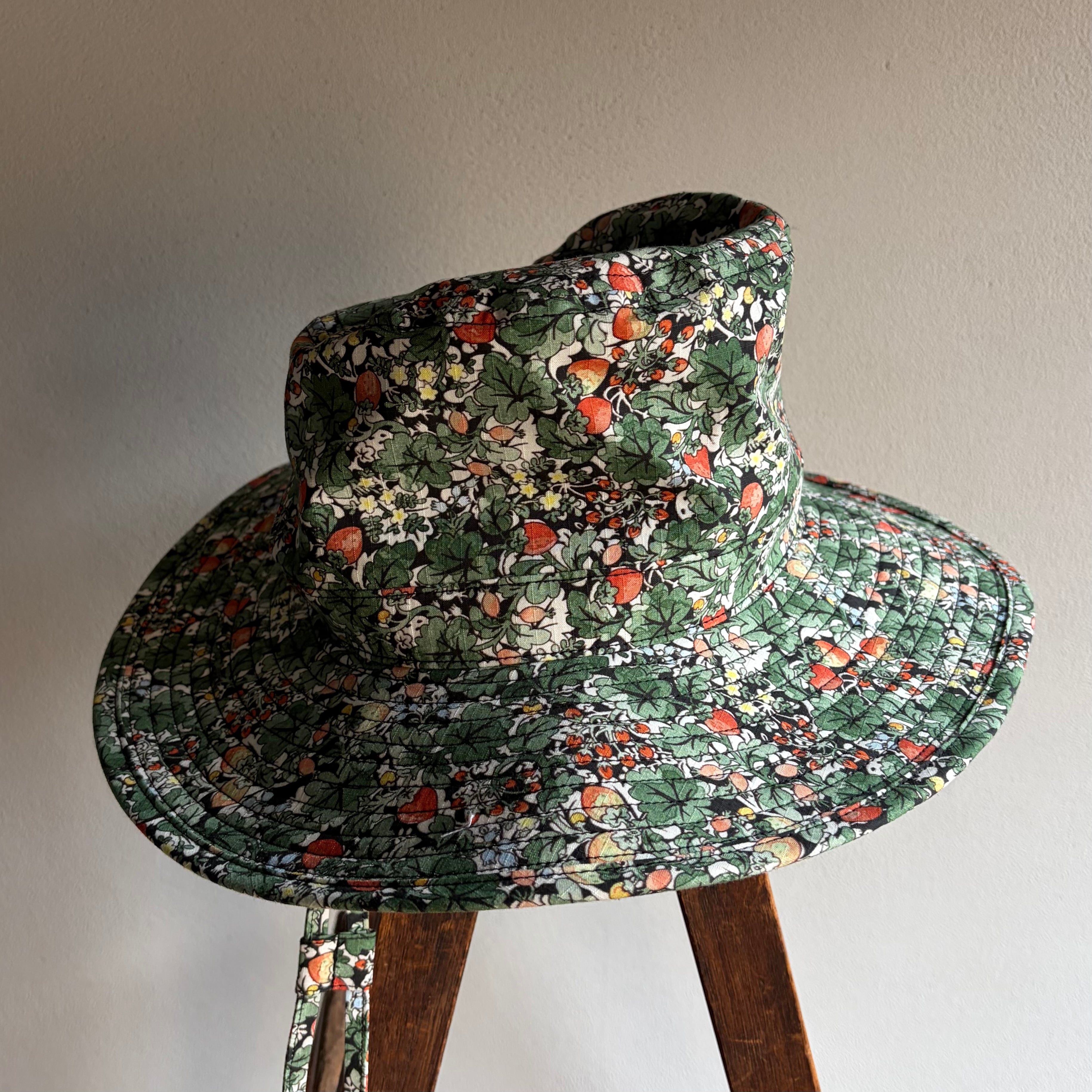 R&D.M.Co.- | Routes*Roots