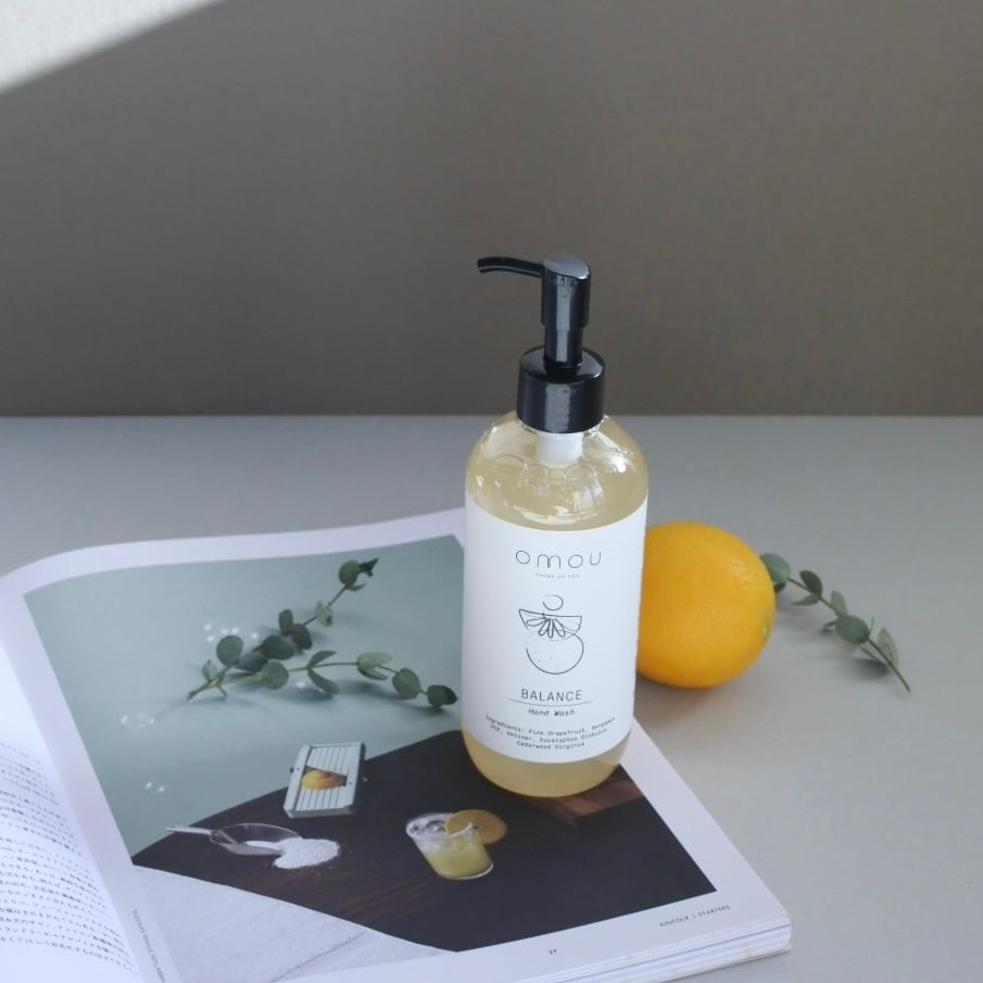 【yumyy】新品ovacoアンプル6個とオイルソープ,専用ボトルのセット yumyy】新品ovacoアンプル6個とオイルソープ,専用ボトルのセット yumyy