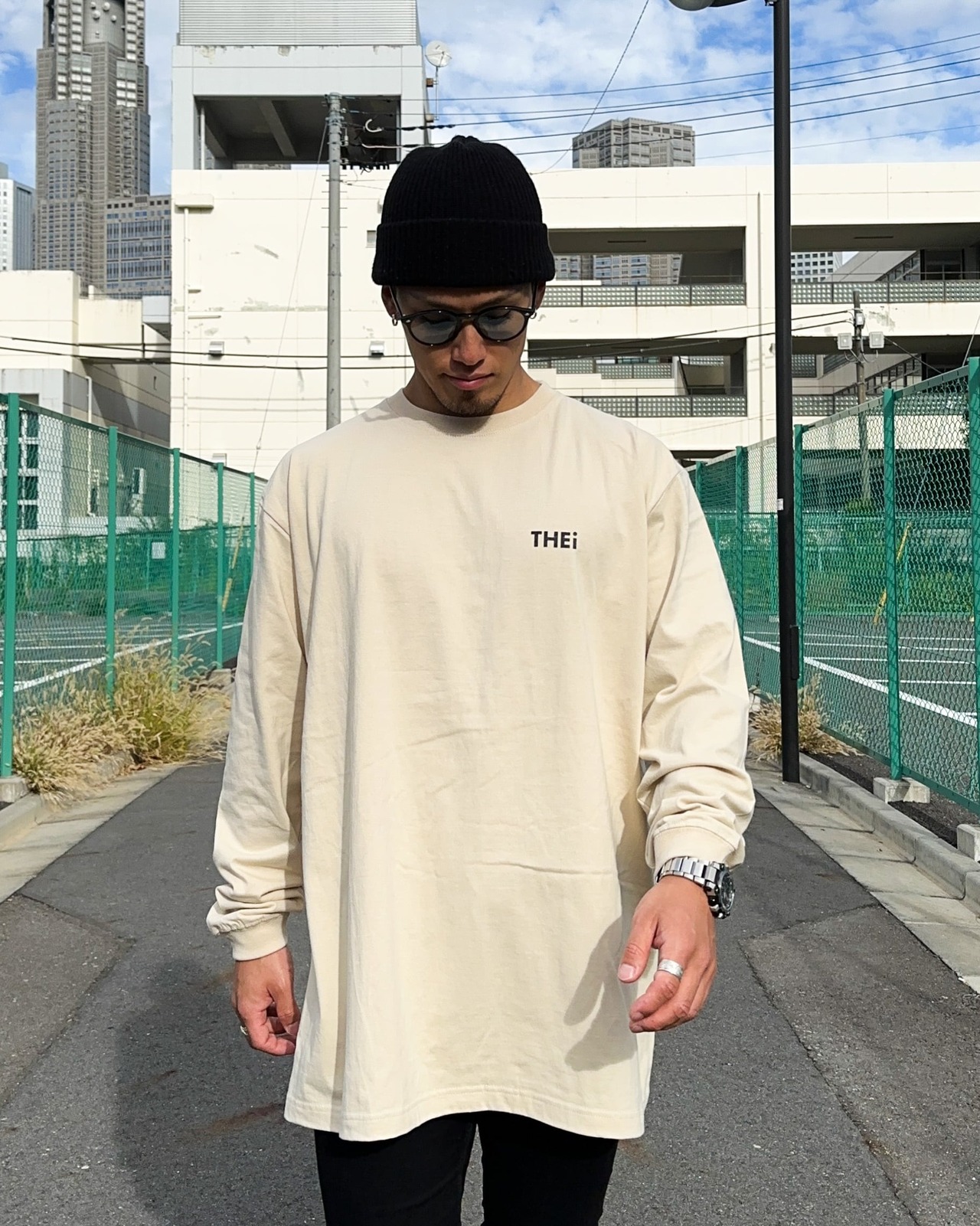 BASIC ONE POINT LONG T-SHIRT - BEIGE