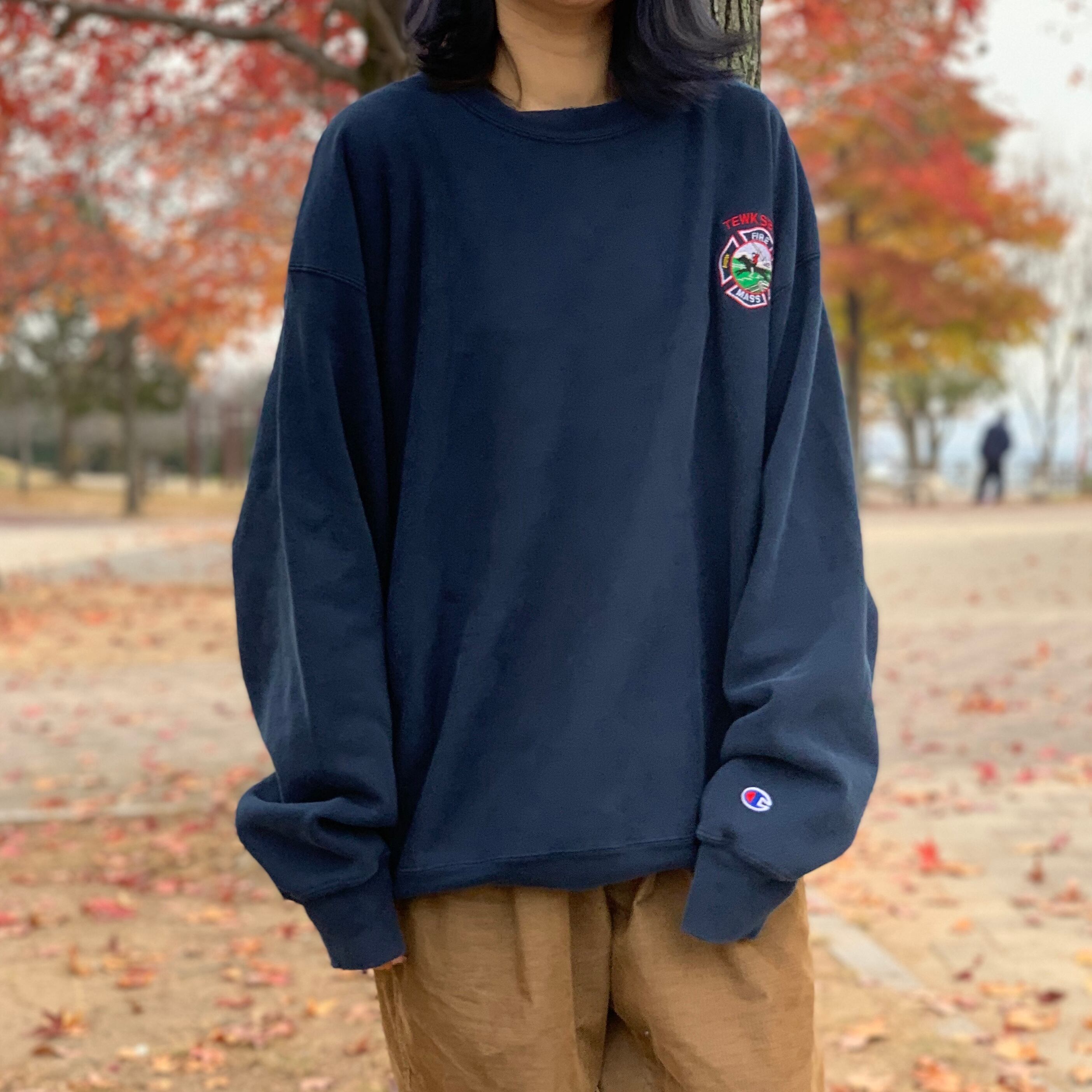 Champion リバースウィーブ　ネイビー