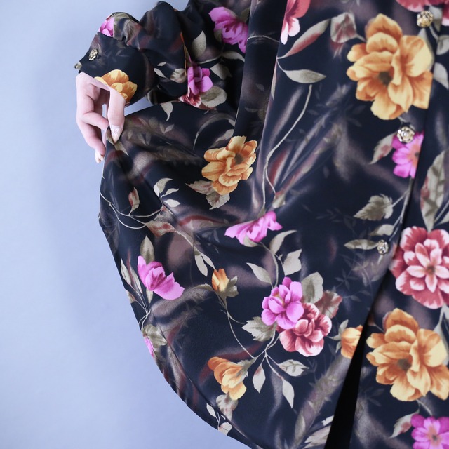 flower art pattern yoke tuck design over silhouette shirt