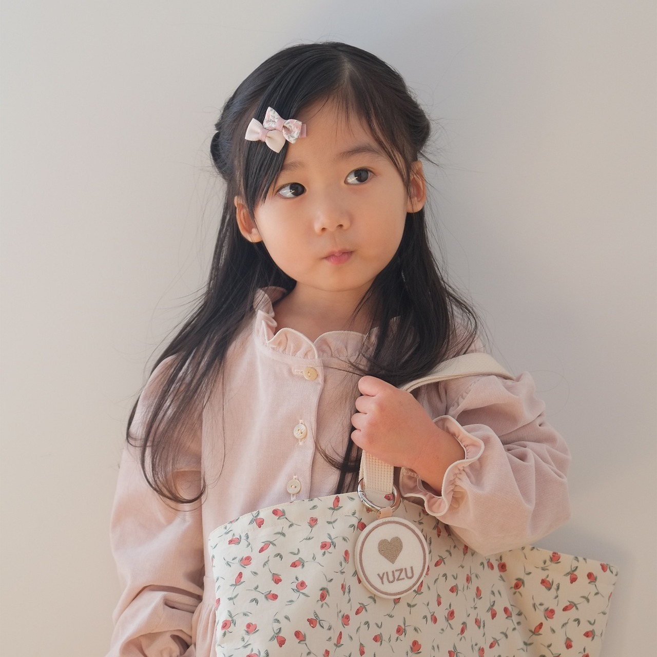 ダブルリボン ベビーヘアクリップ｜LIBERTYプリント／滑り止め付き