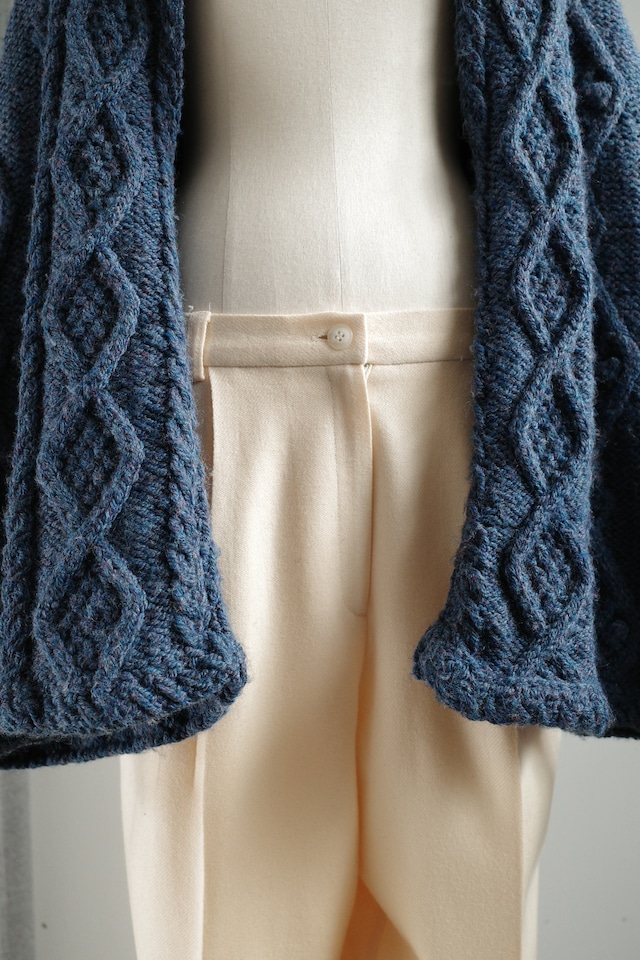 daughter/winter theme knit cardigan