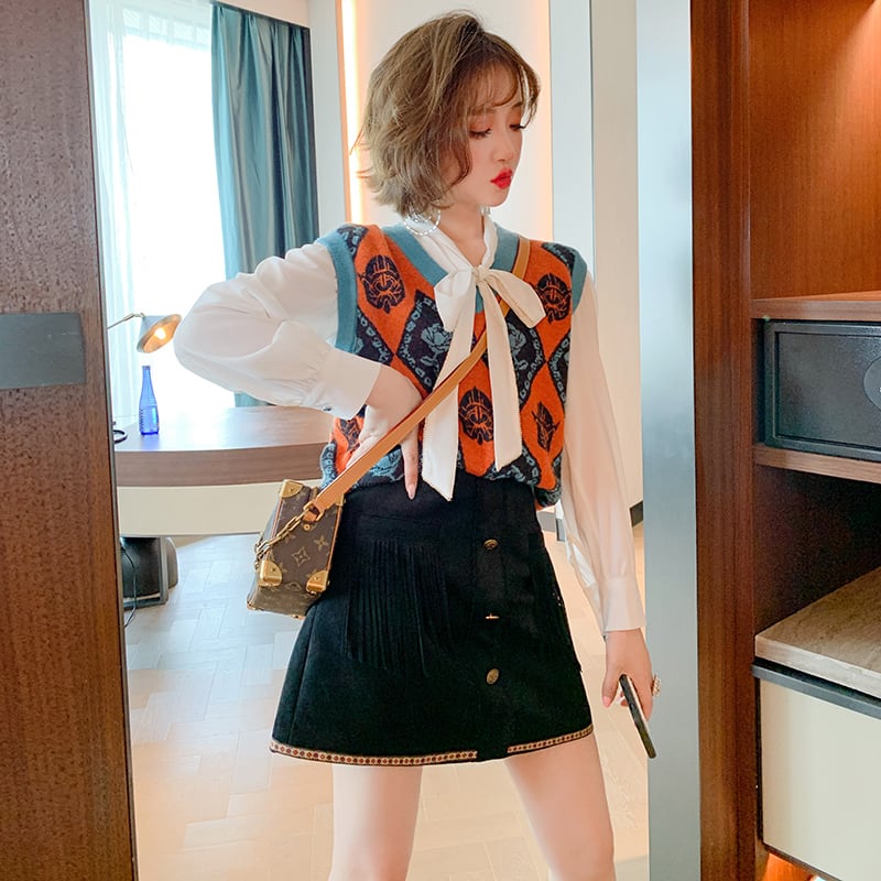 スタンダードスタイルカラージャカードVネックノースリーブニットレディースウィンター レトロ 冬物 MIUCO28878349334