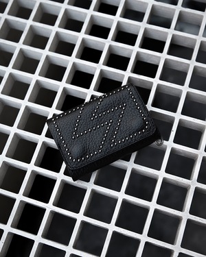 LIGHTNING LEATHER FLAP HALF WALLET <EXCLUSIVE>