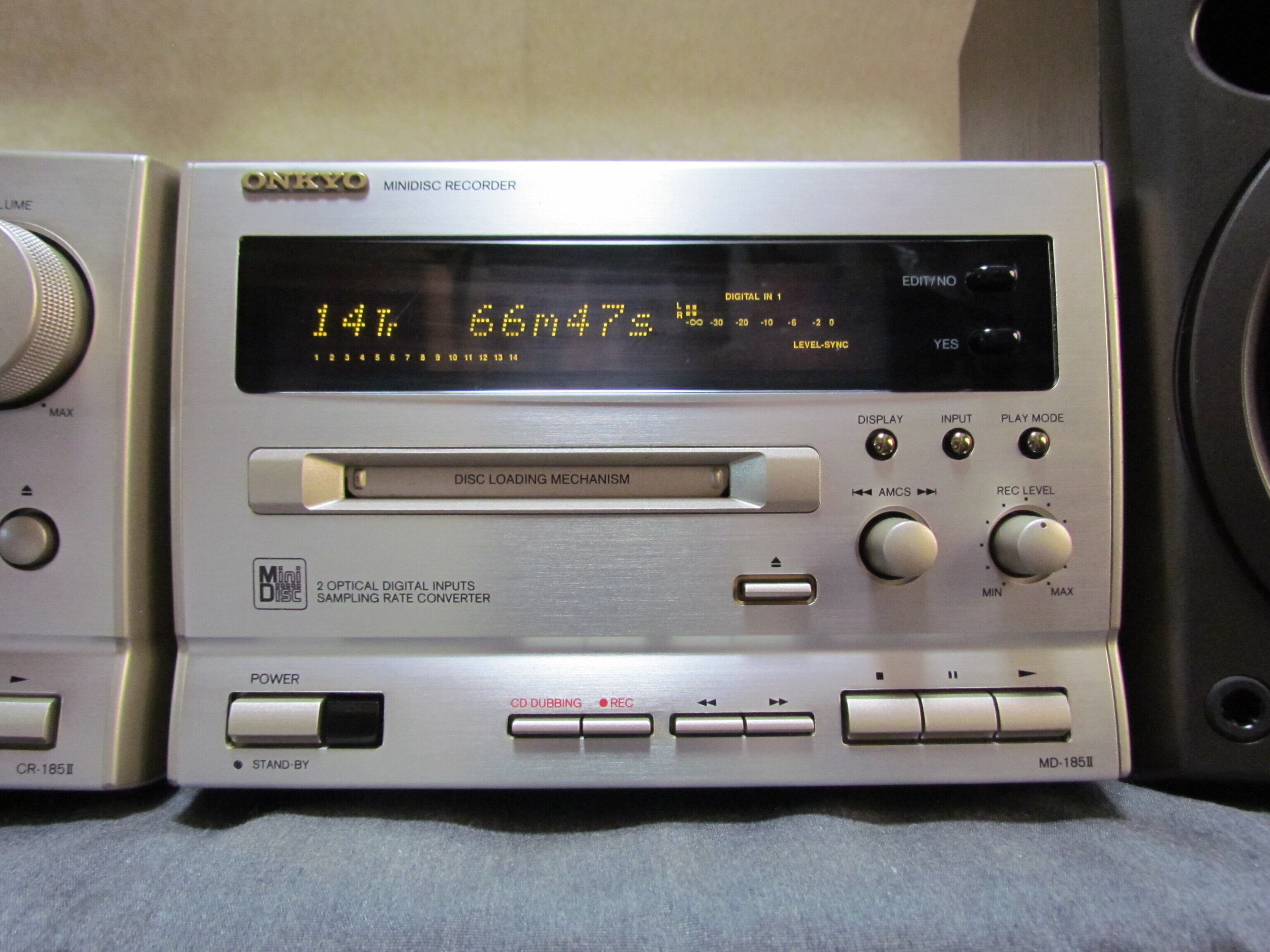ONKYO CD/MD コンポ CR-185Ⅱ MD-185Ⅱ ONKYO CD/MD コンポ CR-185Ⅱ MD-185Ⅱ