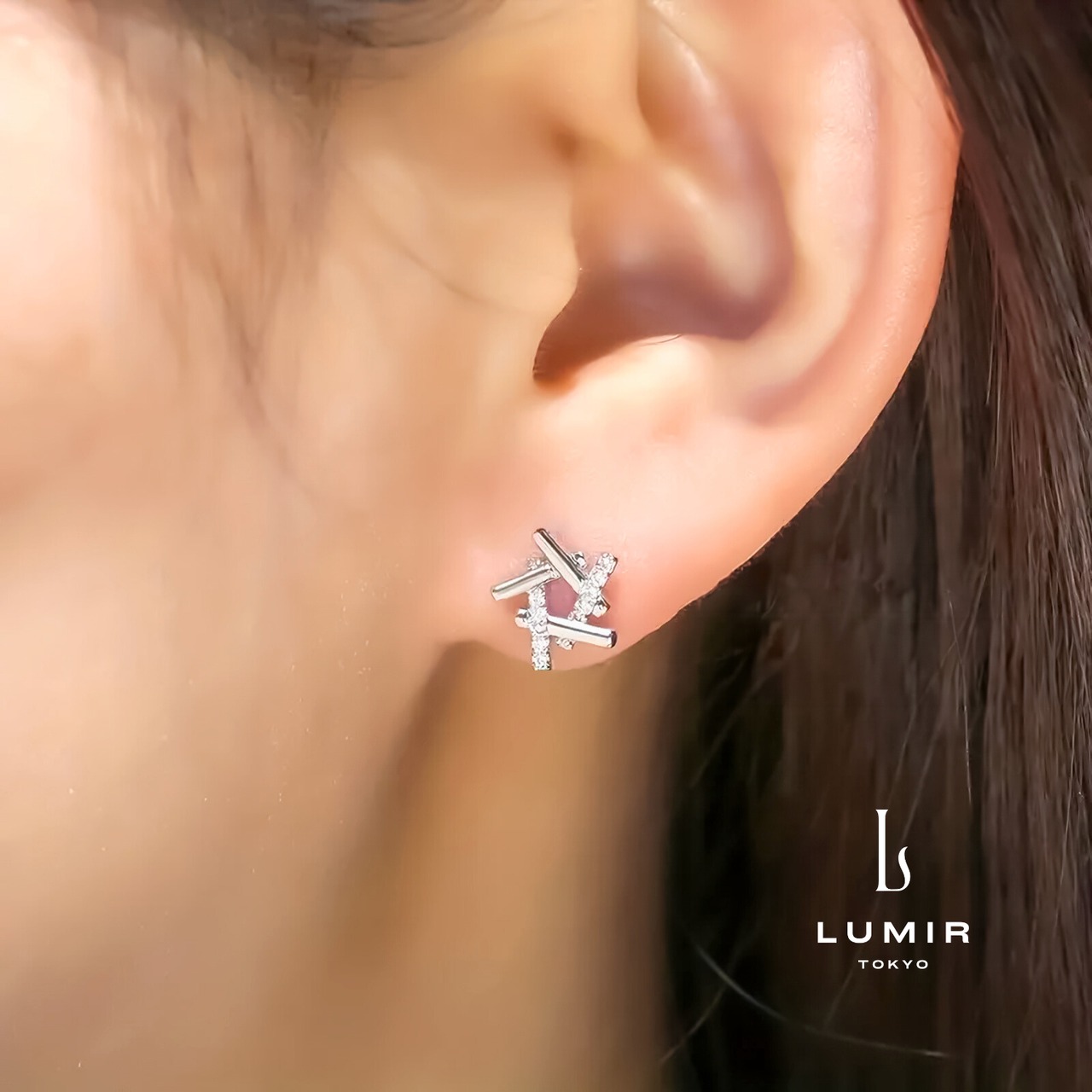 アシンメトリーラインピアス