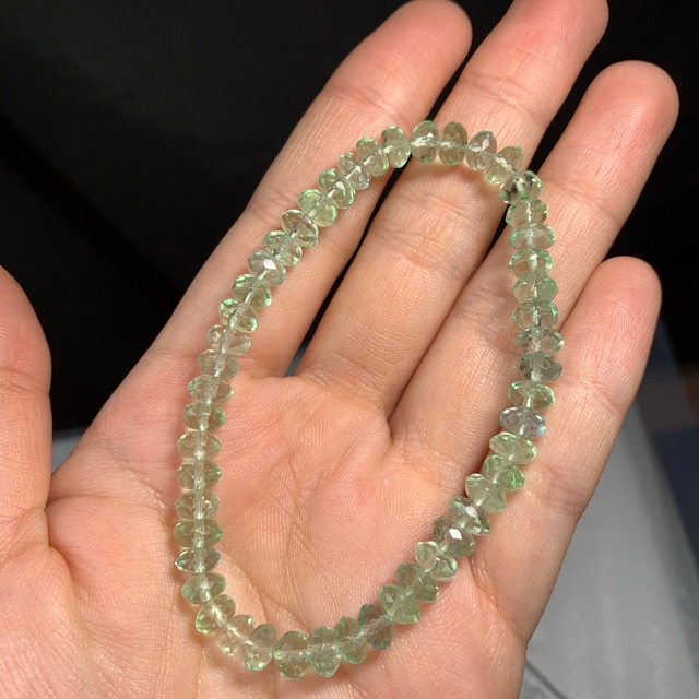 110 ミントグリーンカットフローライト ブレスレット