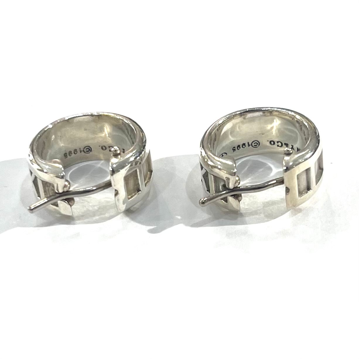 TIFFANY&CO.】2536アトラス フープピアス/シルバー925/幅0.5cm×直径 TIFFANY&CO.】2536アトラス フープピアス/シルバー925/幅0.5cm×直径