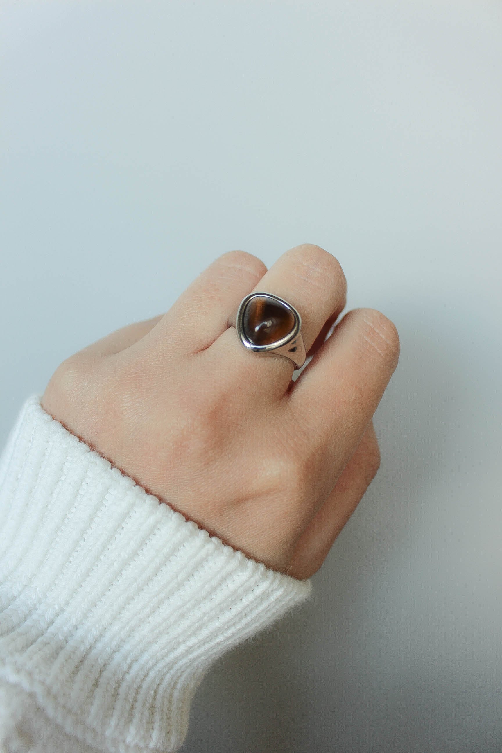 Naturel Tri Stone Ring / Tiger Eye