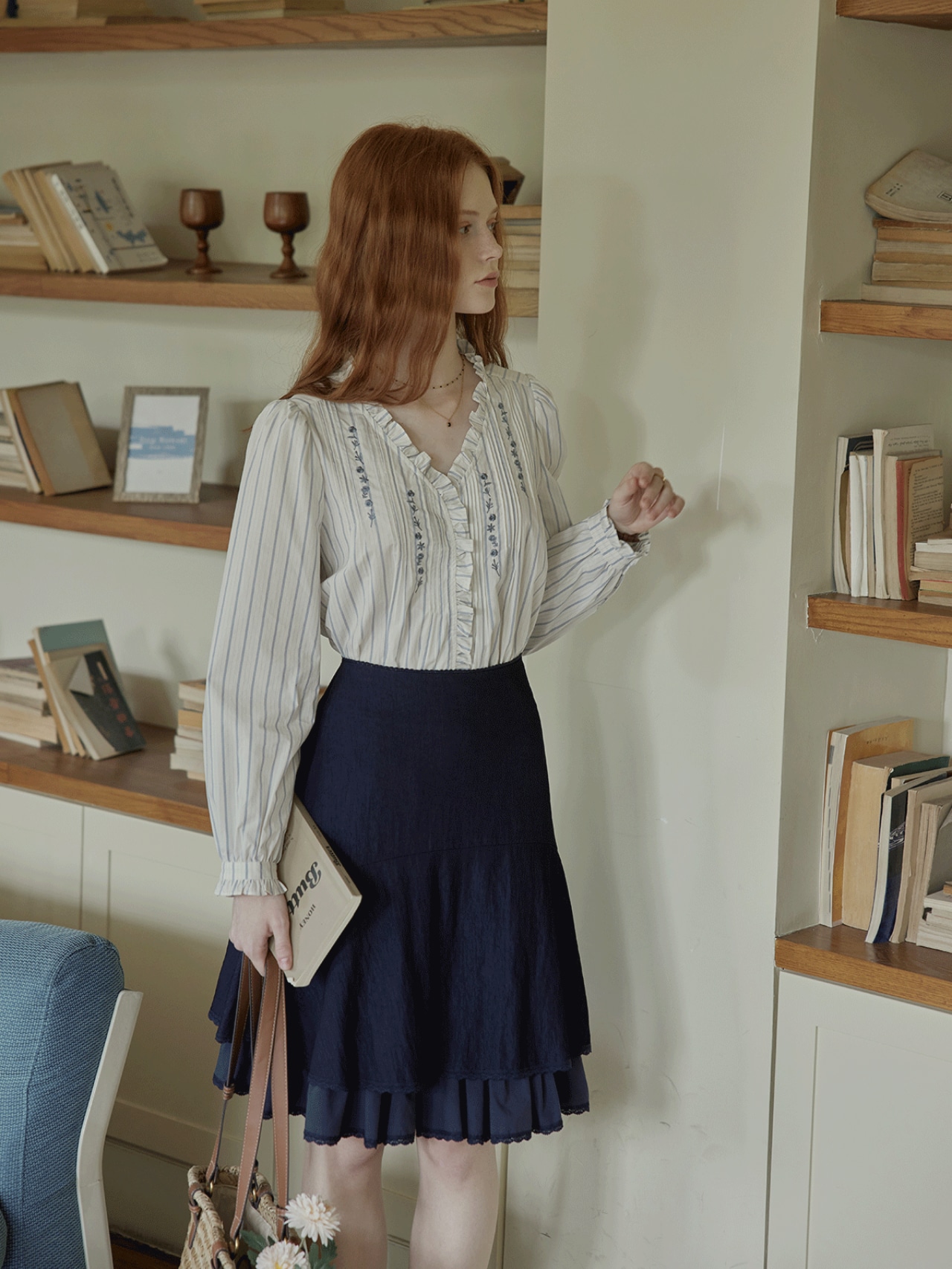 Poésie Bleue Embroidered Ruffle Blouse F0785