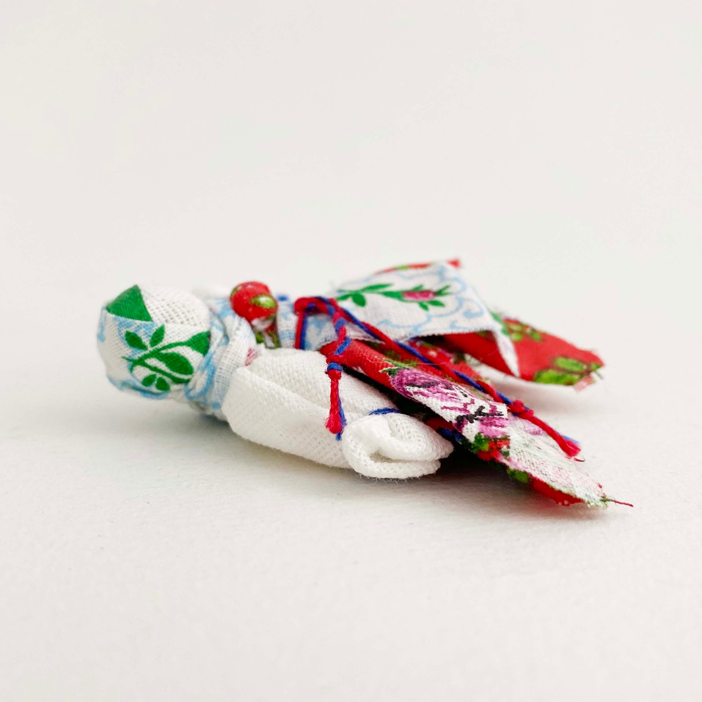 ロシアの布人形（薔薇）