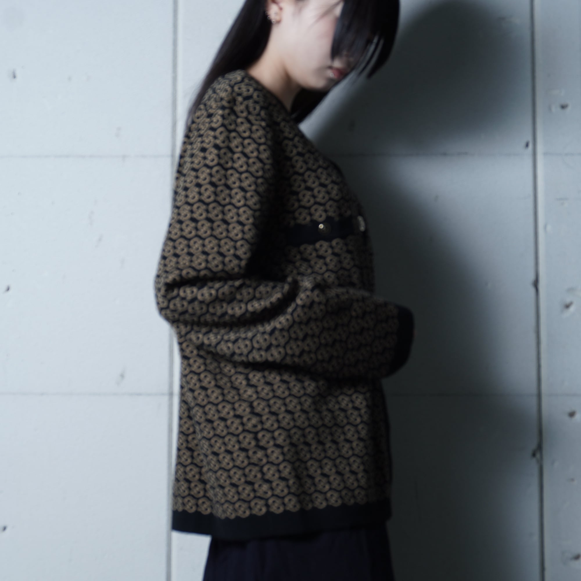 FERRAGAMO】フェラガモ ”VIRGIN WOOL100％”ガンチーニニット