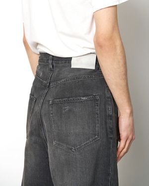 ssstein "BAGGY DENIM JEANS 〔BLACK〕"