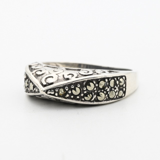 Marcasite Accent Pointed Top Design Ring #13.0 / Denmark